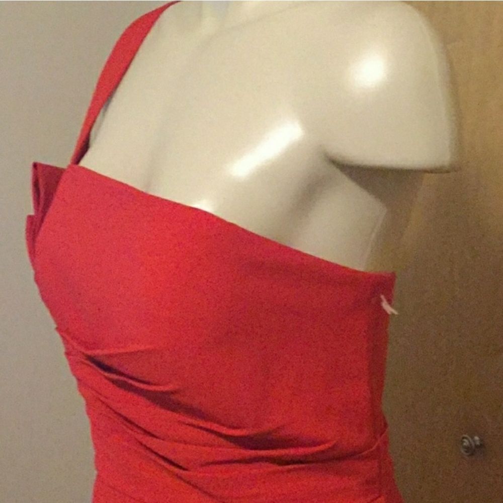 Terani one Shoulder straight Neck Column Gown - Picture 6 of 9